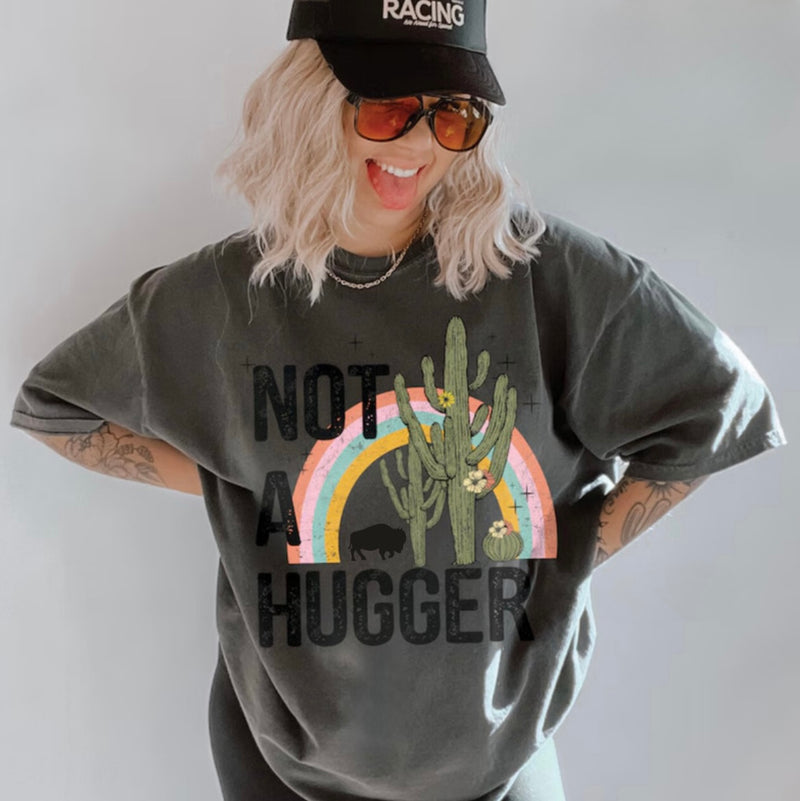 NOT A HUGGER CREW / TEE